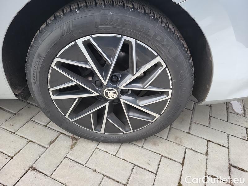  Skoda  Octavia  Lim. (NX3)(2020)  2.0TDI 85 Ambition 5d #7