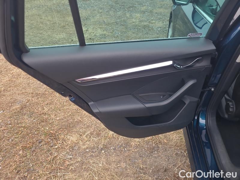  Skoda  Octavia  Combi (NX3)(2020) Oct.Combi 2.0TDI 85 Style AT #8