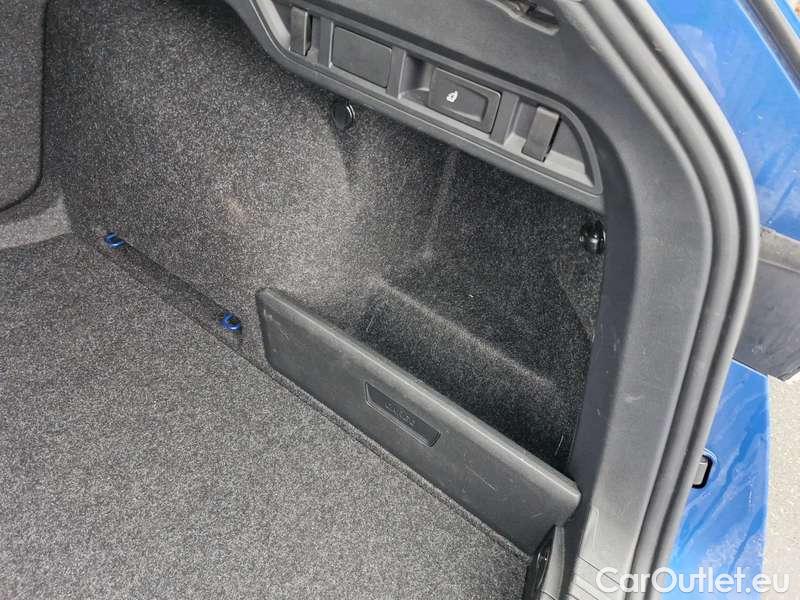  Skoda  Octavia  Combi (NX3)(2020) Oct.Combi 1.5TSI 110 Style #3