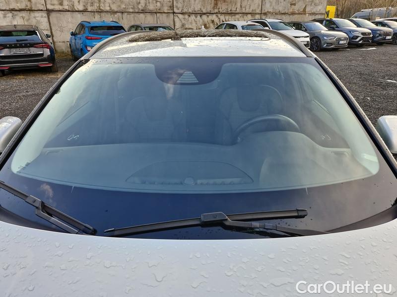  Volvo  V60  (2010)  B3 Momentum AT #20