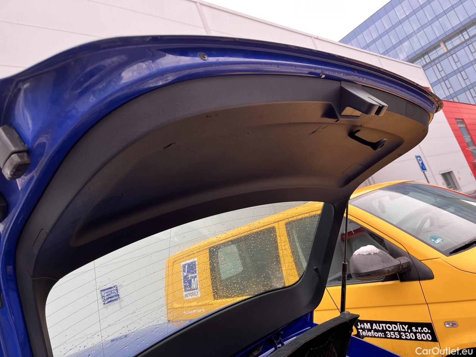  Skoda  Scala  (NW) (2019)  1.0TSI 81 Ambition 5d #13