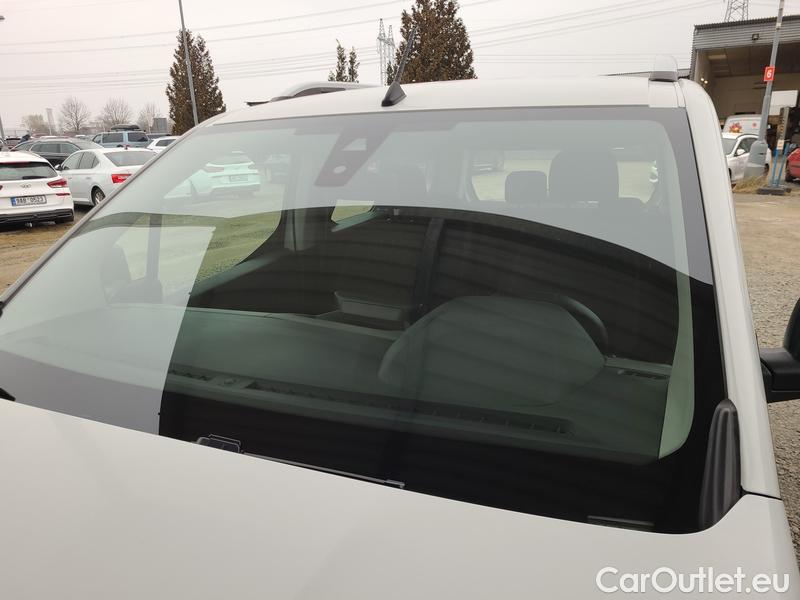  Peugeot  RIFTER   (06.2018->)  1.5BHDi 130 Active #1