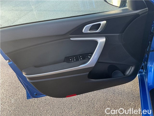  KIA  Cee'd Ceed 1.0 T-GDI 74 Spin 5d #7