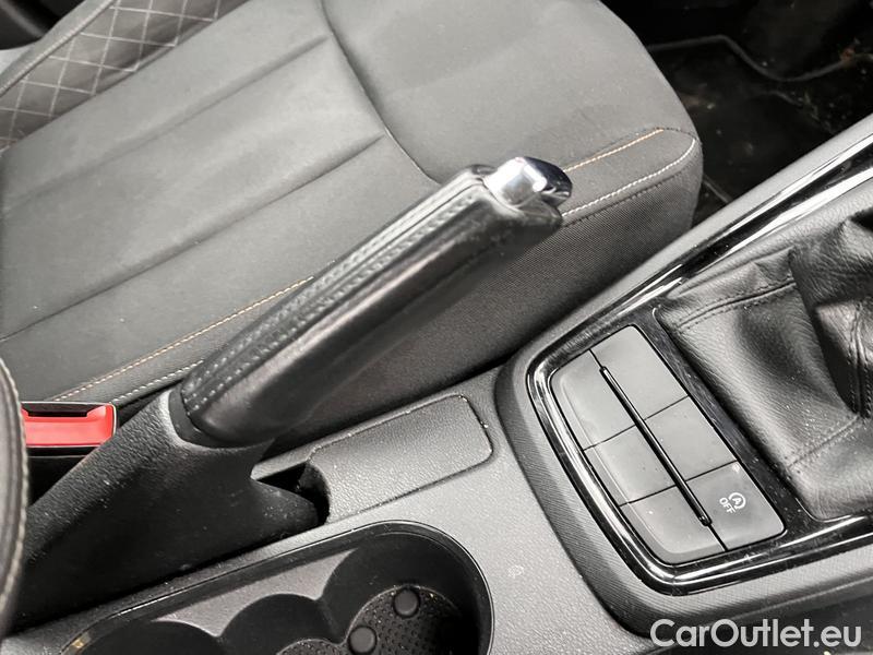  Skoda  Scala  (NW) (2019)  1.0TSI 81 Ambition 5d #9