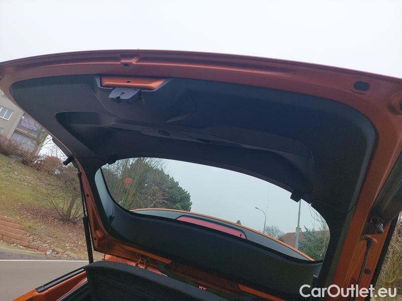  Peugeot  2008  (P1) (2019)  1.2PT 100 Active #17