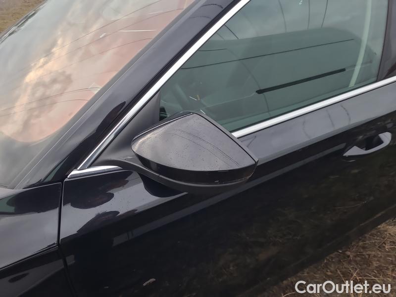  Skoda  Octavia  Lim. (NX3)(2020) Oct.2.0 TDI 110 Style #5