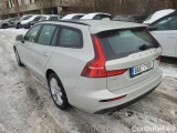  Volvo  V60  (2010)  B3 Momentum AT #4
