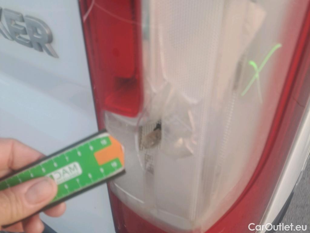  Peugeot  Boxer PEUGEOT  / 2014 / 4P / furgón 333 L2 H1 BHDI 103kW (140CV) S&S 6 V. M (AC) #2