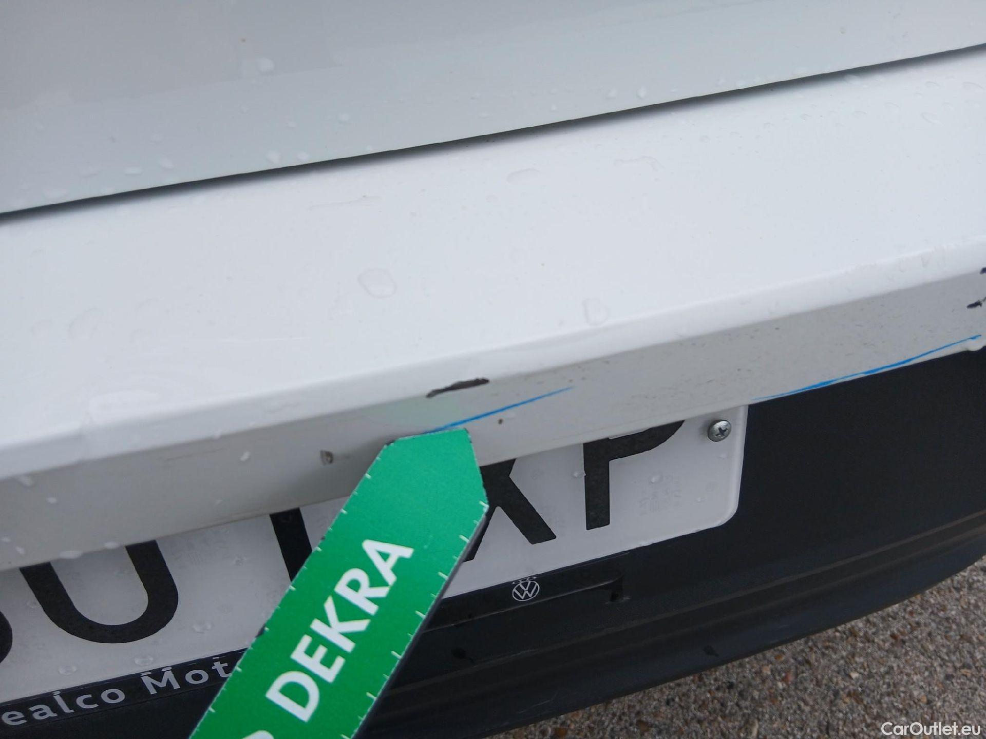  Volkswagen  T-ROC  1.0 TSI 110CV MT6 E6d #17