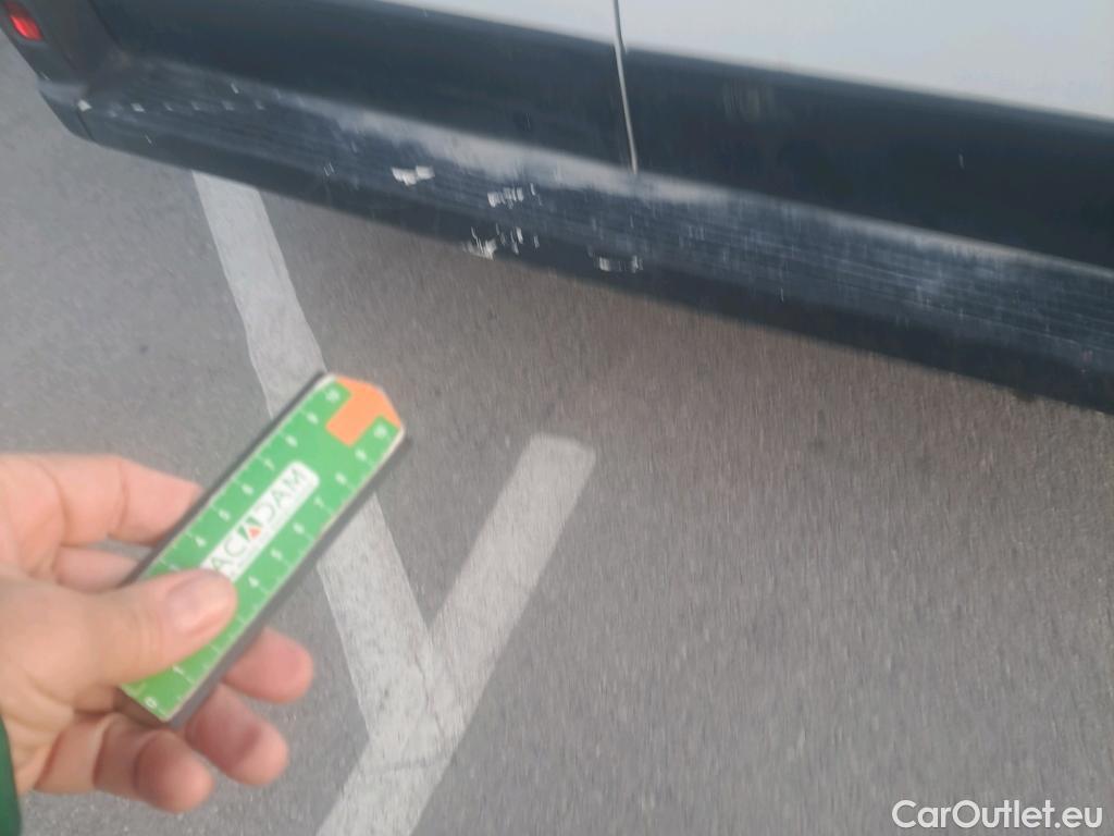  Peugeot  Boxer PEUGEOT  / 2014 / 4P / furgón 333 L2 H1 BHDI 103kW (140CV) S&S 6 V. M (AC) #64