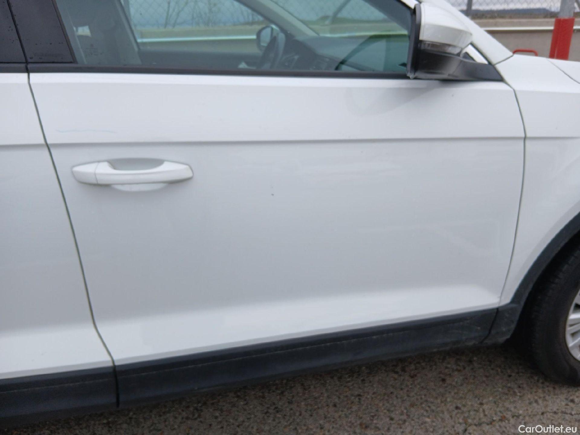  Volkswagen  T-ROC  1.0 TSI 110CV MT6 E6d #29