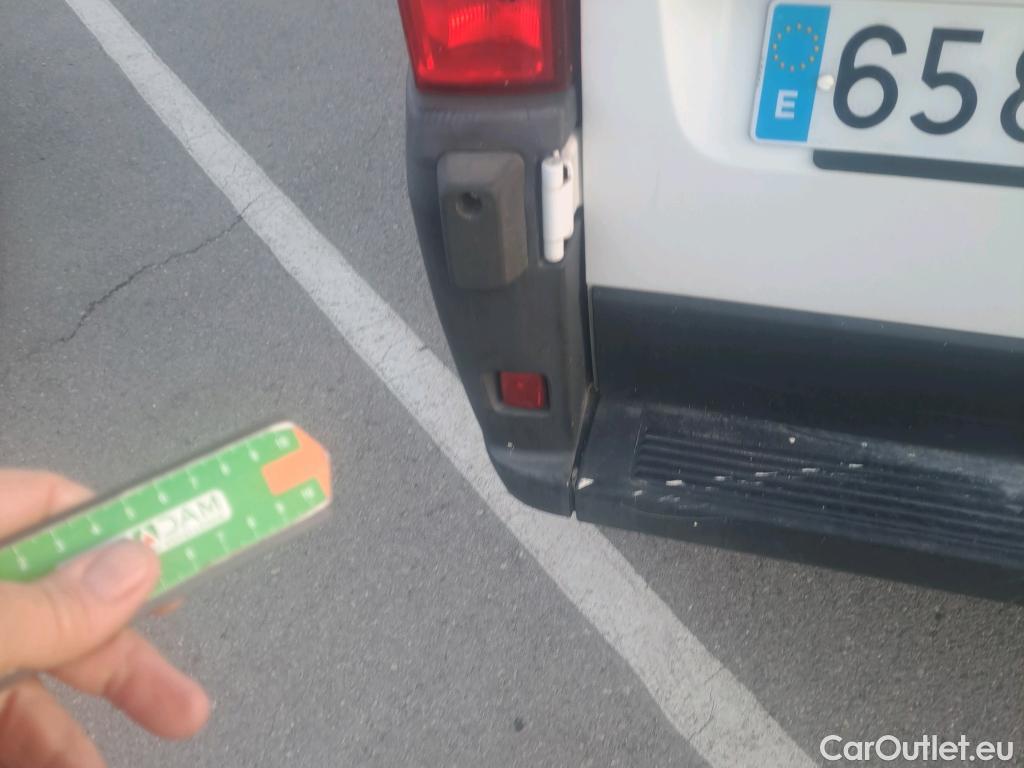  Peugeot  Boxer PEUGEOT  / 2014 / 4P / furgón 333 L2 H1 BHDI 103kW (140CV) S&S 6 V. M (AC) #67