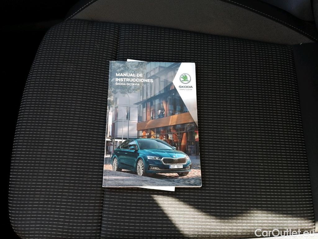  Skoda  Octavia SKODA  / 2020 / 5P / berlina con portón 2.0 TDI 110kW (150CV) Manual Ambition #8