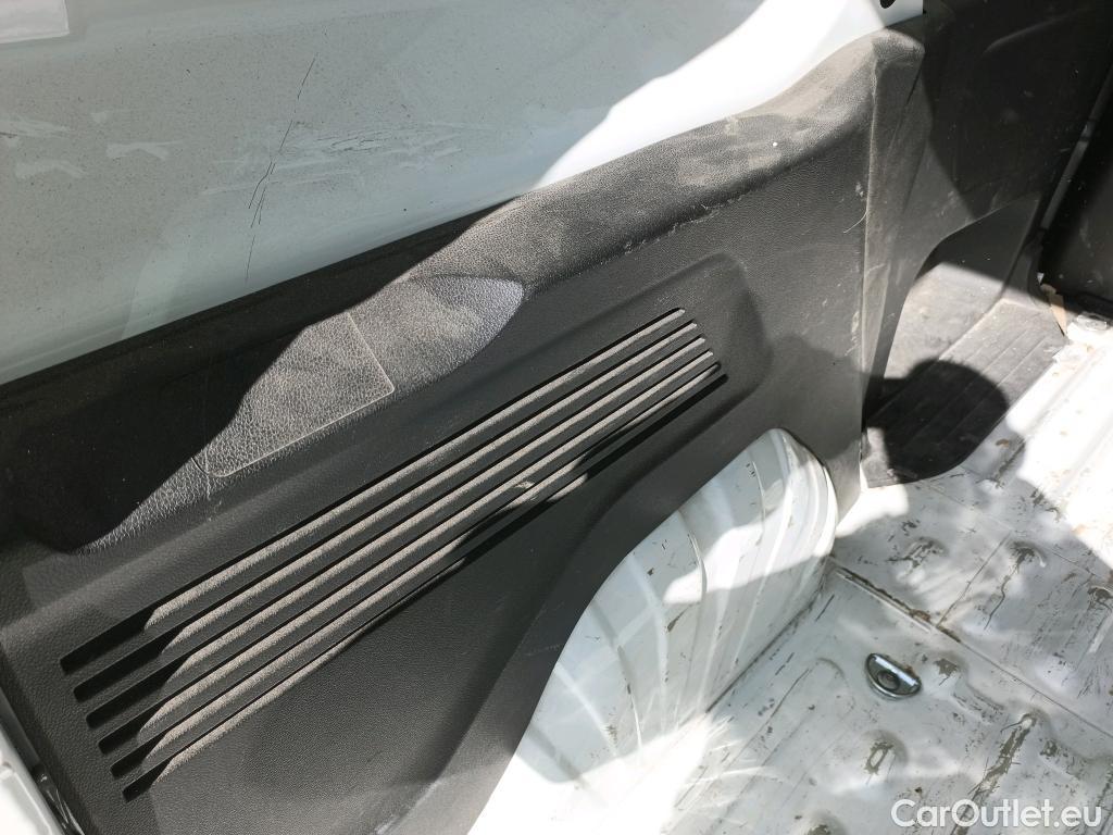  Opel  Combo OPEL  / 2018 / 3P / furgón derivado de turismo 1.5 TD 75kW (100CV) Express L H1 650kg (AC) #28