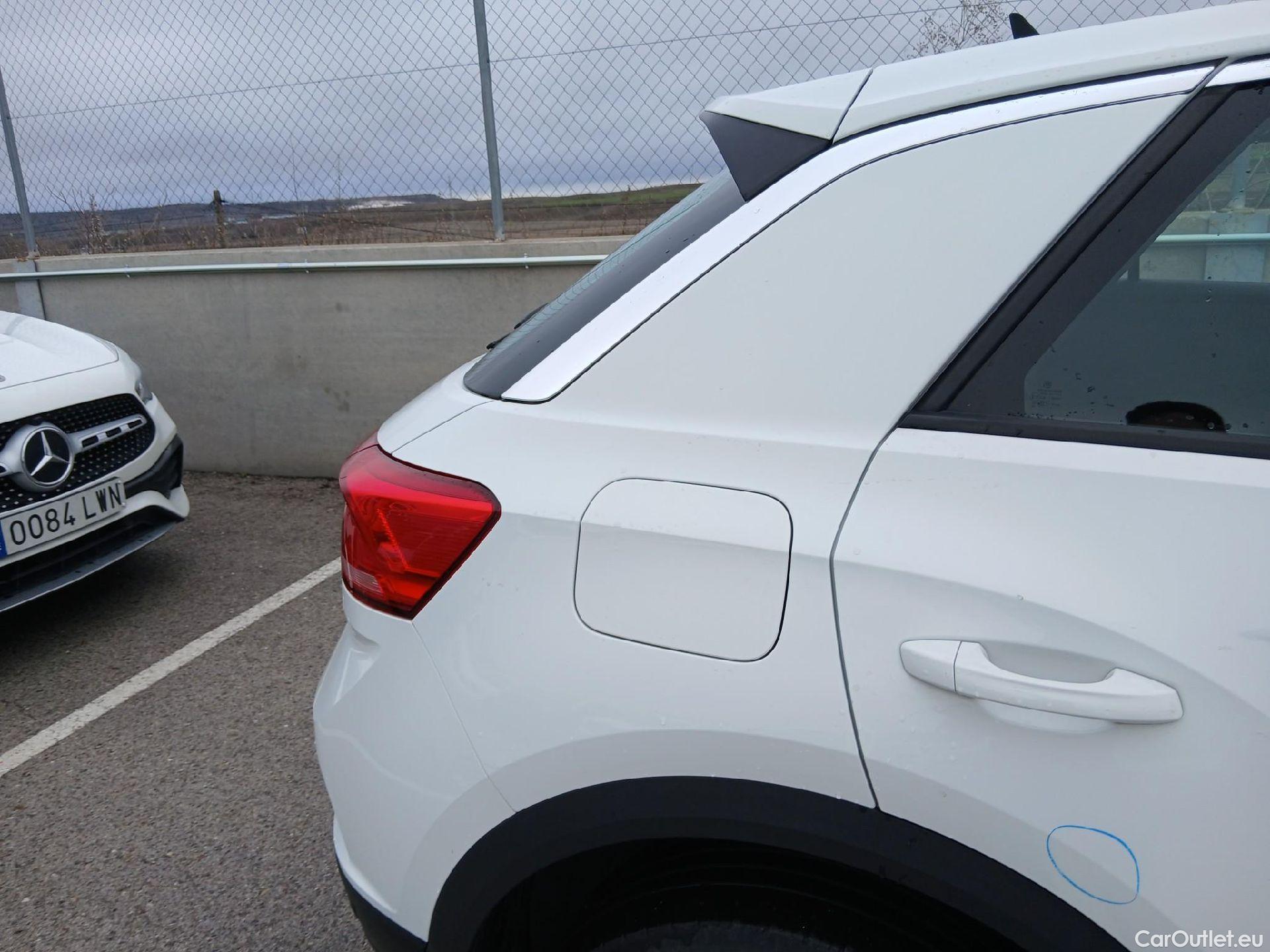  Volkswagen  T-ROC  1.0 TSI 110CV MT6 E6d #26