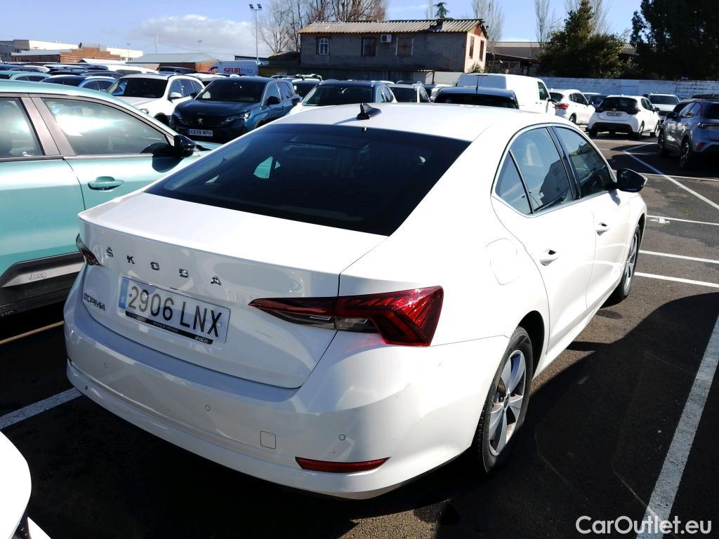  Skoda  Octavia SKODA  / 2020 / 5P / berlina con portón 2.0 TDI 110kW (150CV) Manual Ambition #13