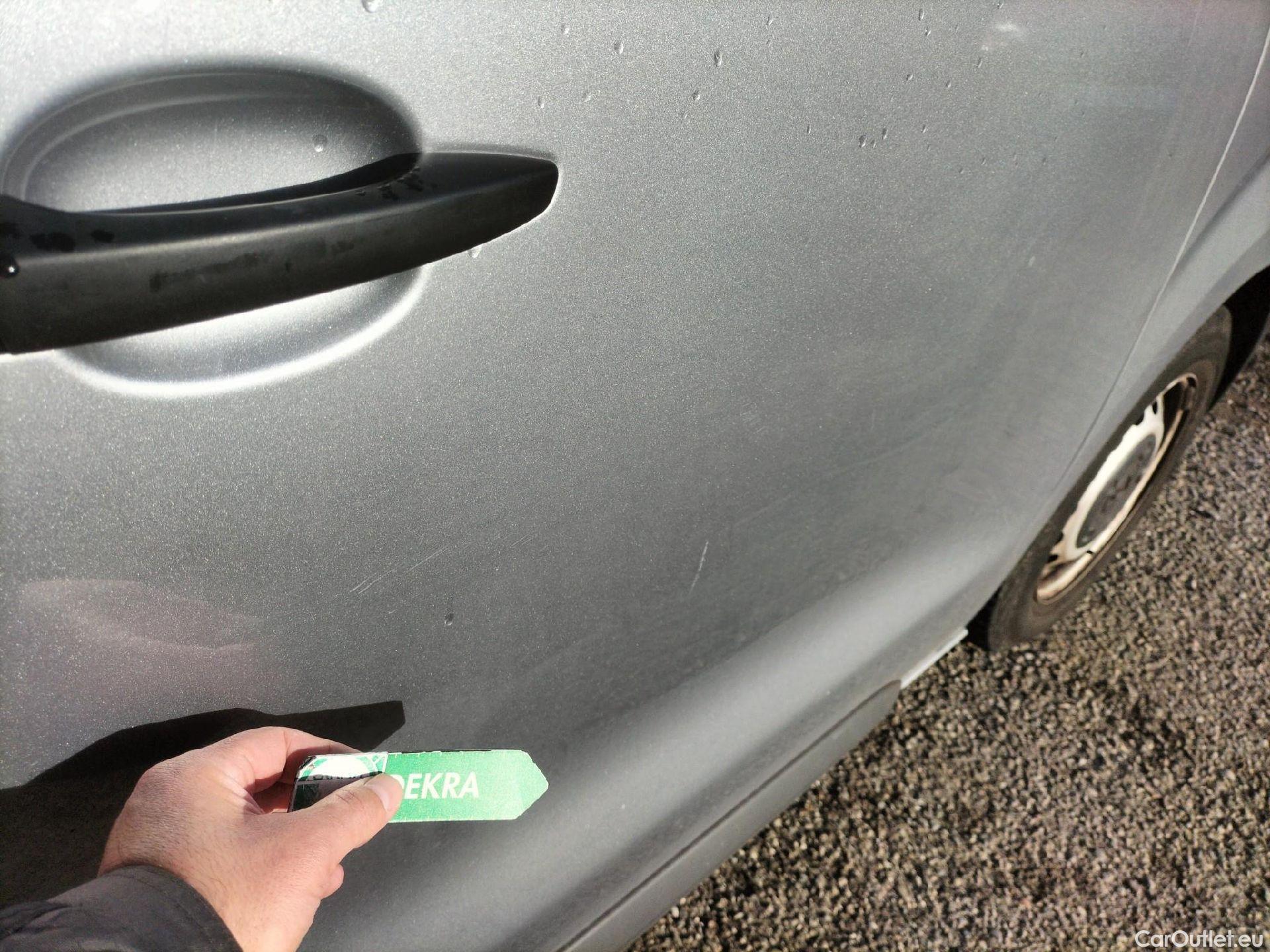  Opel  Vivaro OPEL  / 2019 / 4P / furgón 1.5 Diésel 88kW (120CV) M Std Select #48