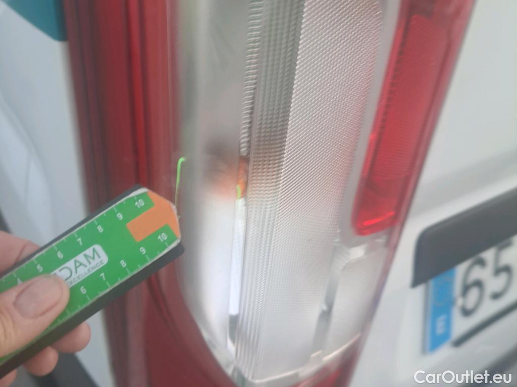  Peugeot  Boxer PEUGEOT  / 2014 / 4P / furgón 333 L2 H1 BHDI 103kW (140CV) S&S 6 V. M (AC) #76