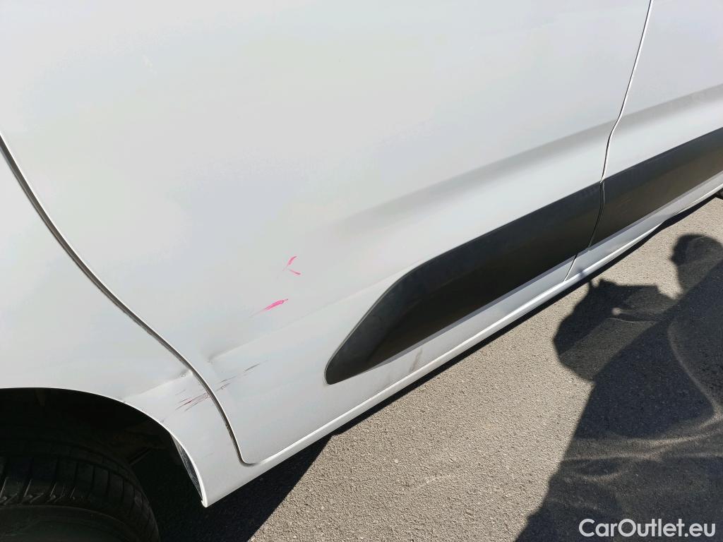  Opel  Combo OPEL  / 2018 / 3P / furgón derivado de turismo 1.5 TD 75kW (100CV) Express L H1 650kg (AC) #3