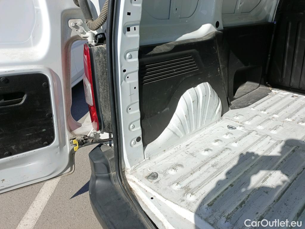  Opel  Combo OPEL  / 2018 / 3P / furgón derivado de turismo 1.5 TD 75kW (100CV) Express L H1 650kg (AC) #6