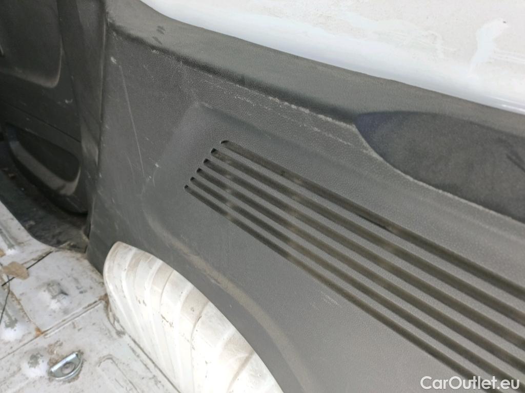  Opel  Combo OPEL  / 2018 / 3P / furgón derivado de turismo 1.5 TD 75kW (100CV) Express L H1 650kg (AC) #26