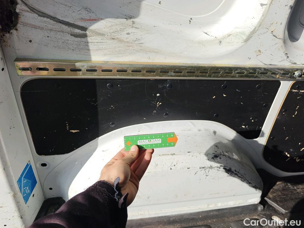  Mercedes  Citan MERCEDES-BENZ  / 2021 / 4P / furgón derivado de turismo 110 CDI 70kW Furgón Base Largo (AC) #34