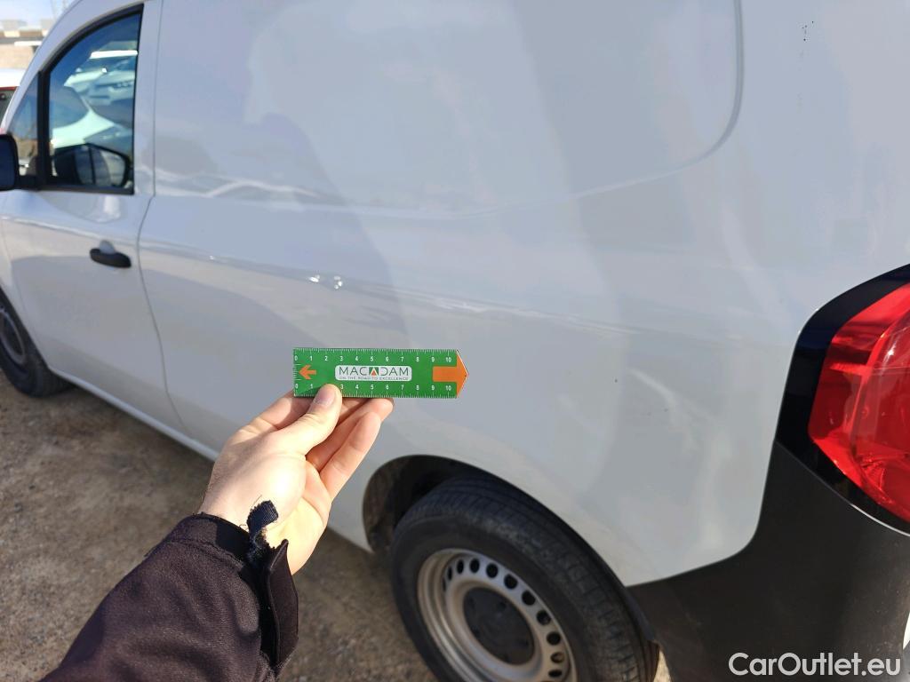  Mercedes  Citan MERCEDES-BENZ  / 2021 / 4P / furgón derivado de turismo 110 CDI 70kW Furgón Base Largo (AC) #9