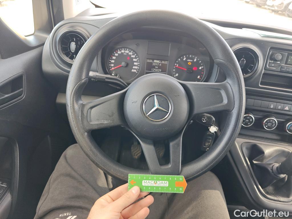  Mercedes  Citan MERCEDES-BENZ  / 2021 / 4P / furgón derivado de turismo 110 CDI 70kW Furgón Base Largo (AC) #71