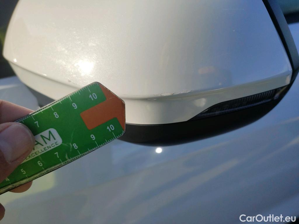  Audi  Q2 AUDI  / 2016 / 5P / todoterreno Design 30 TFSI 85kW (116CV) #22