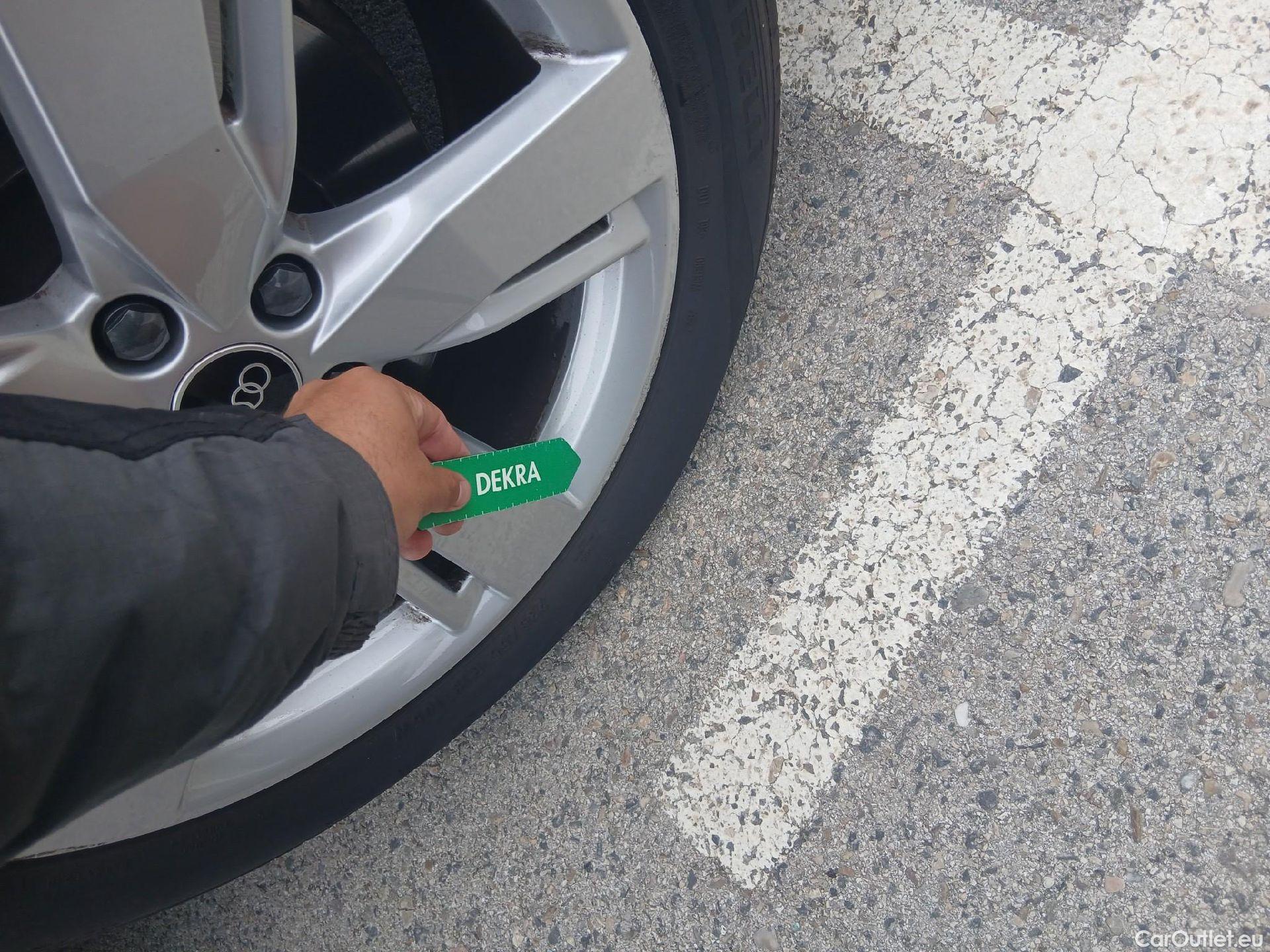  Audi  Q5 AUDI  SPORTBACK / 2020 / 5P / todoterreno S line 40 TDI 150kW quattro-ultra #16