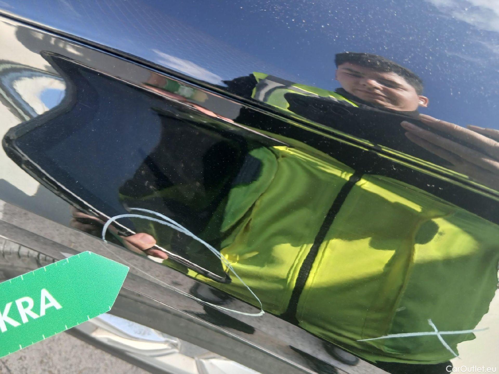  Audi  Q5 AUDI  / 2016 / 5P / todoterreno S line 40 TDI 140kW quattro S tronic #14