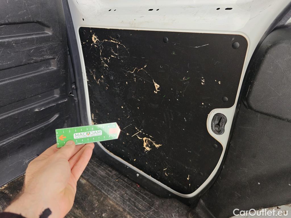  Mercedes  Citan MERCEDES-BENZ  / 2021 / 4P / furgón derivado de turismo 110 CDI 70kW Furgón Base Largo (AC) #2