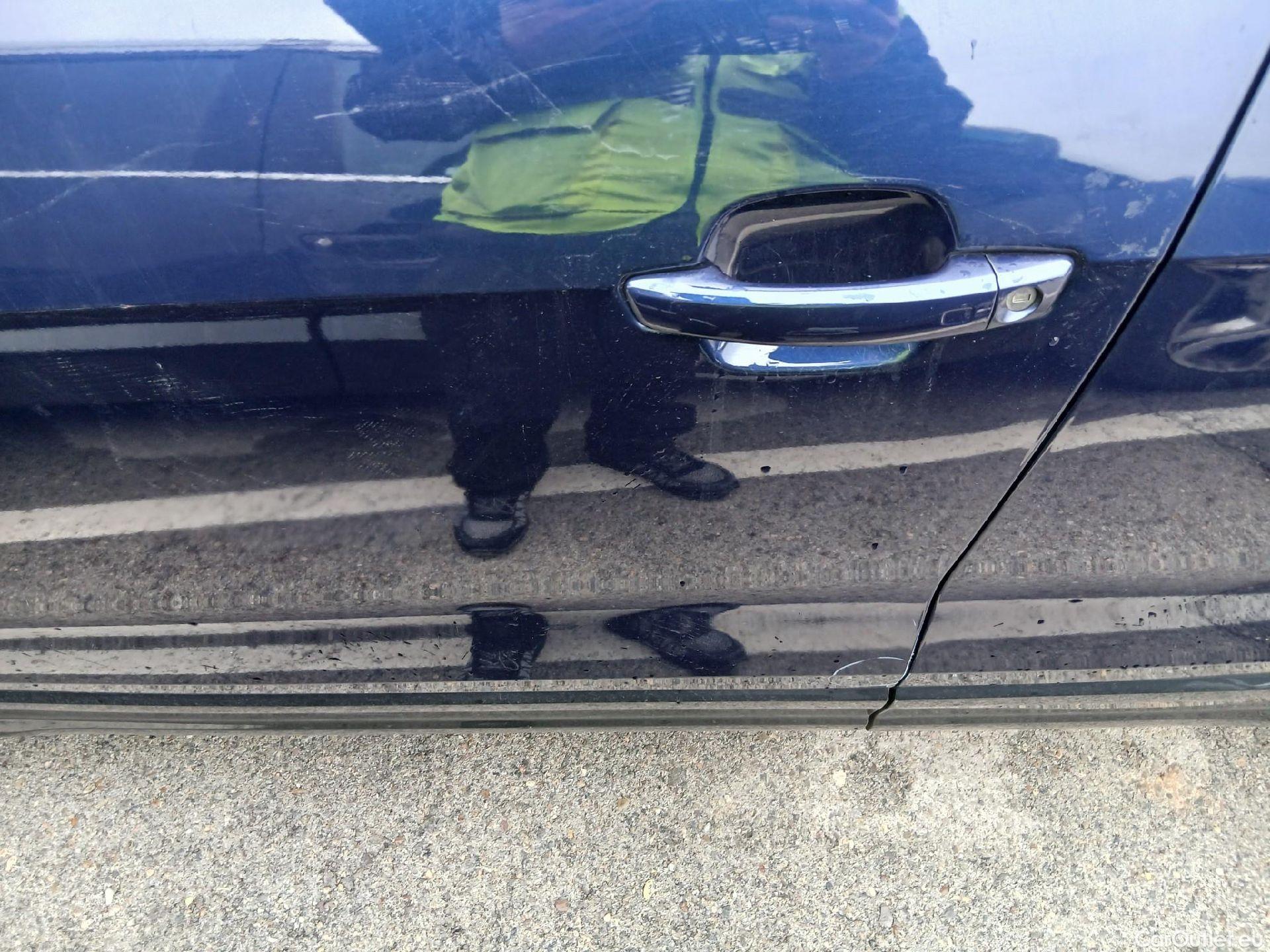  Audi  Q2 AUDI  / 2020 / 5P / todoterreno Advanced 30 TDI 85kW (116CV) #16