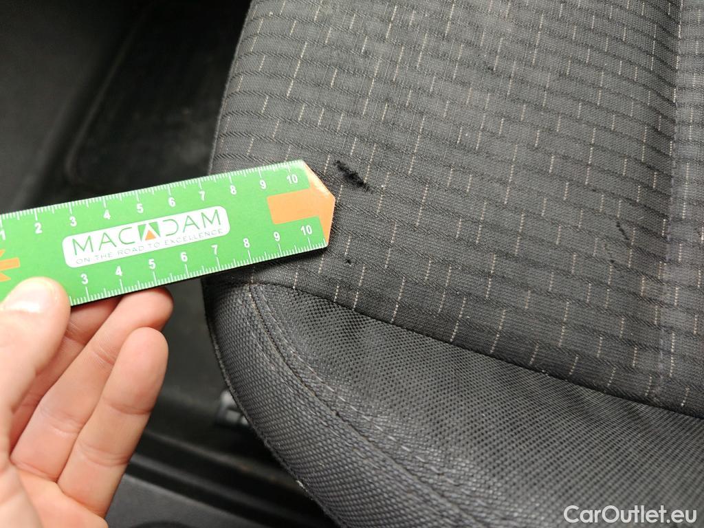  Mercedes  Citan MERCEDES-BENZ  / 2021 / 4P / furgón derivado de turismo 110 CDI 70kW Furgón Base Largo (AC) #46