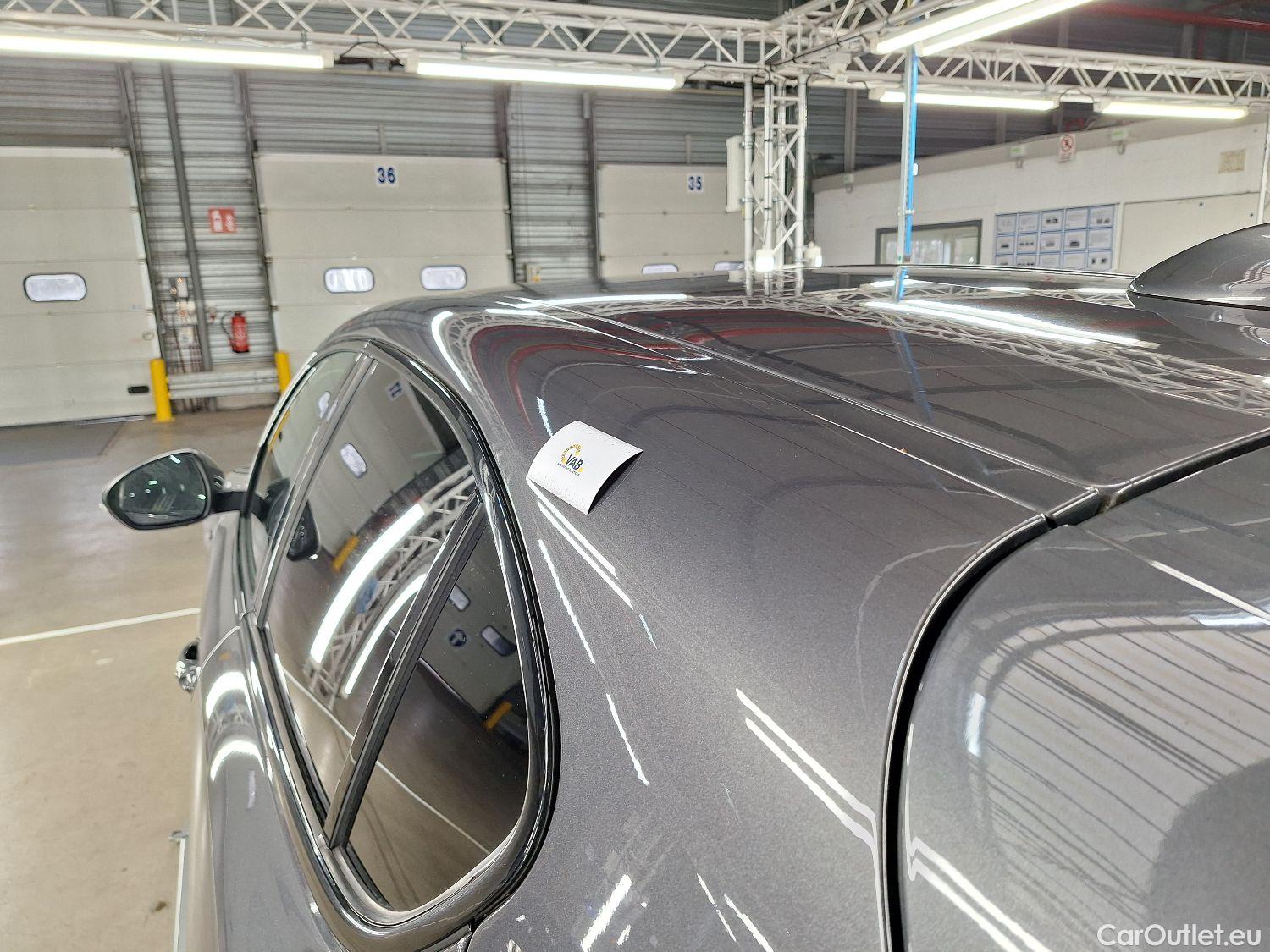  Alfa Romeo   STELVIO Alfa Romeo, '17, Alfa Romeo 2.0 200 Sprint AWD 5d #15