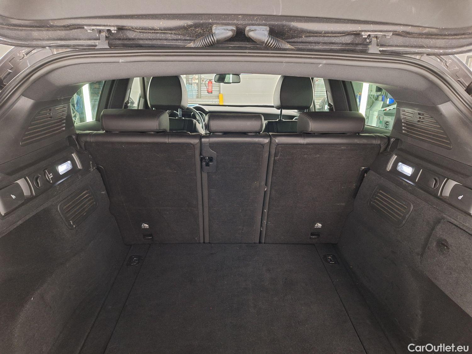  Alfa Romeo   STELVIO Alfa Romeo, '17, Alfa Romeo 2.0 200 Sprint AWD 5d #24