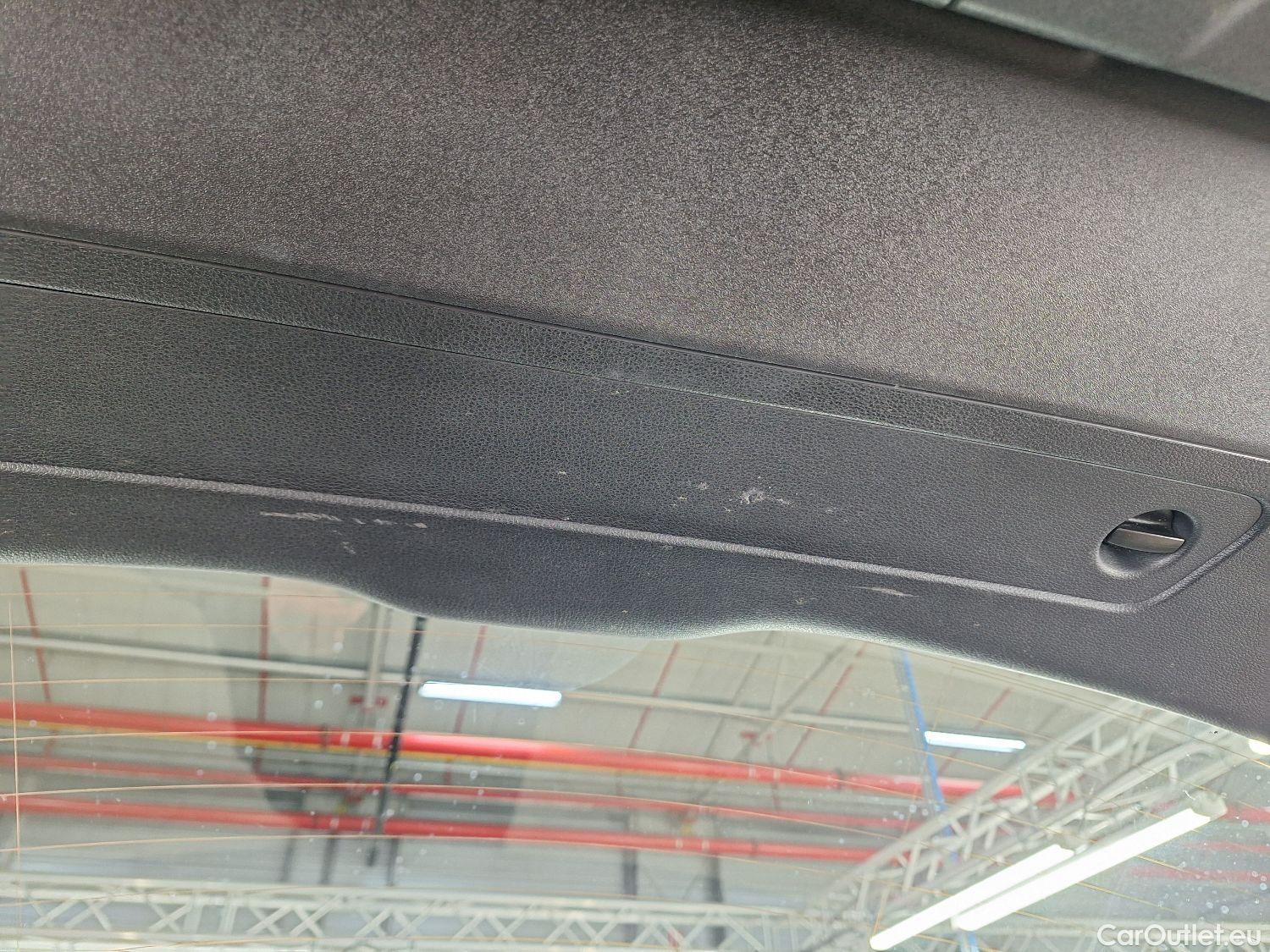  Audi  Q2 Audi,  FL'20, Audi  1.0 30 TFSI 81kW Attraction 5d #37