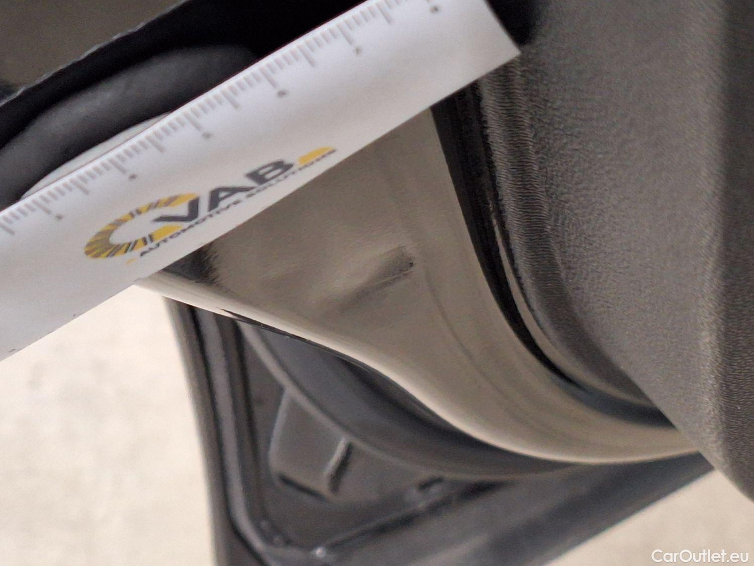  Peugeot  5008 Peugeot,  FL'20, Peugeot  1.2 PureTech 96kW S&S EAT8 Active Pac #28