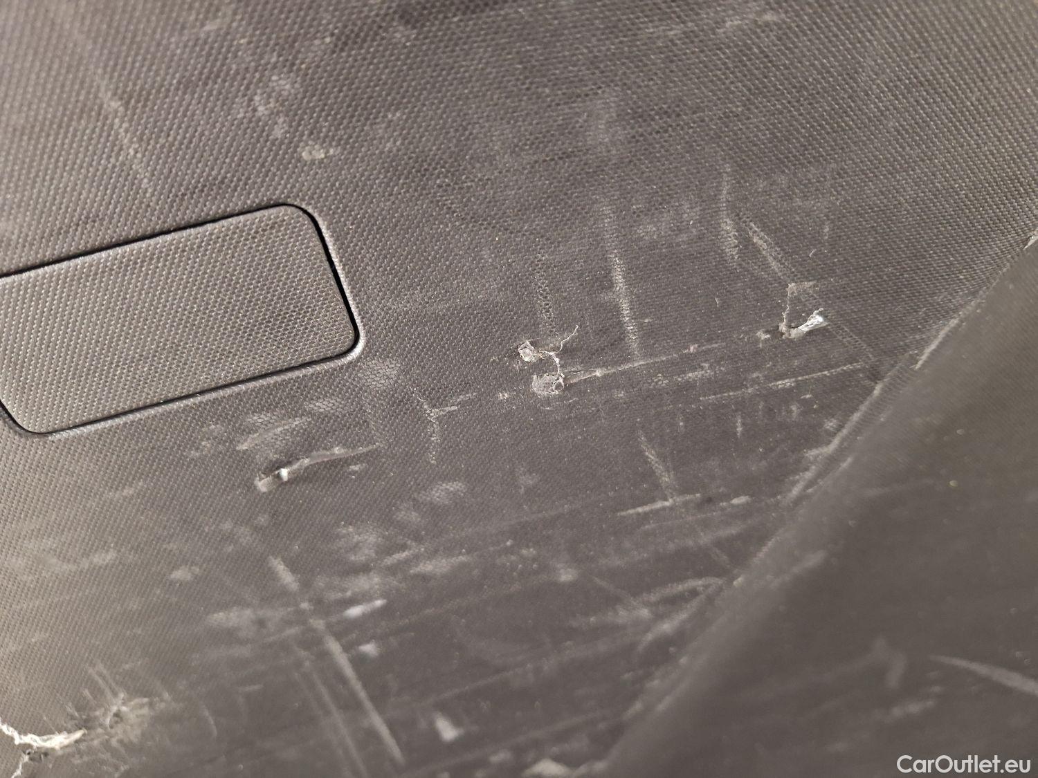  Alfa Romeo   STELVIO Alfa Romeo, '17, Alfa Romeo 2.0 200 Sprint AWD 5d #21