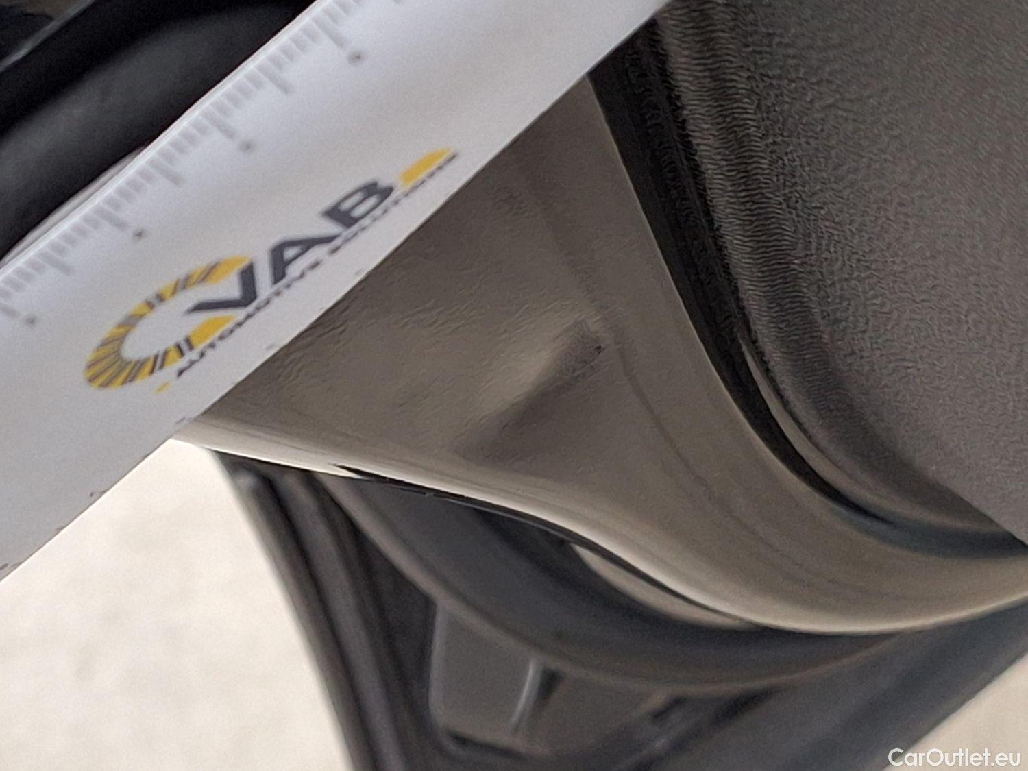  Peugeot  5008 Peugeot,  FL'20, Peugeot  1.2 PureTech 96kW S&S EAT8 Active Pac #27