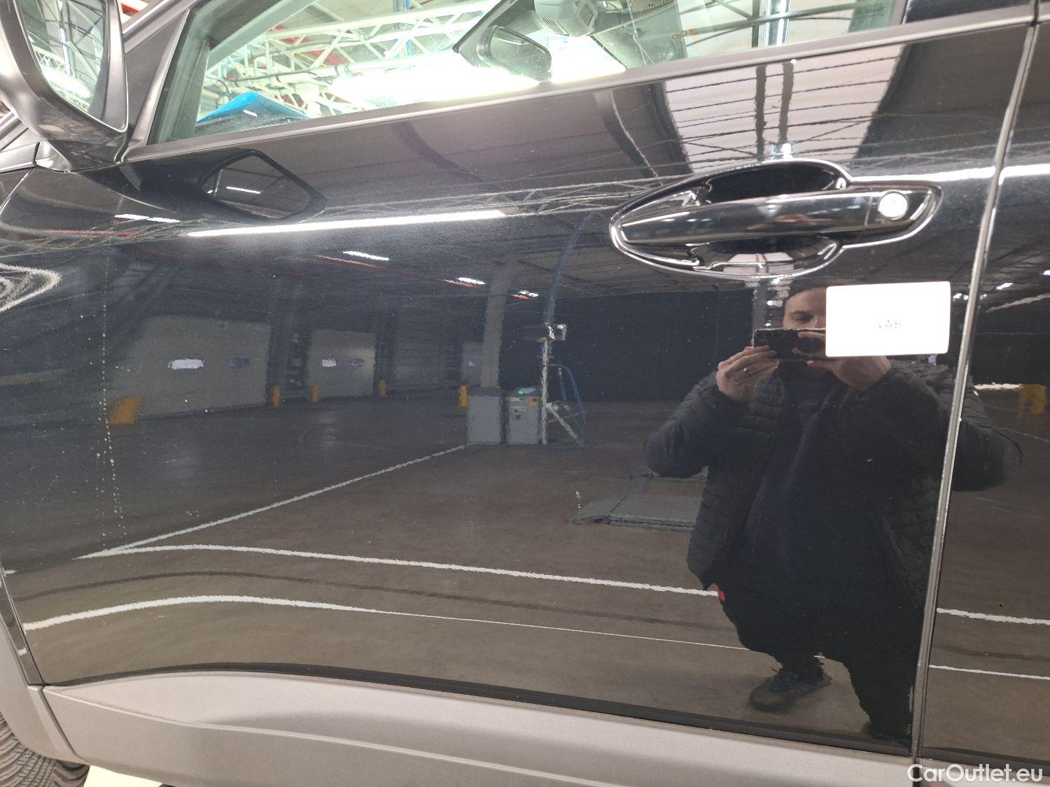  Peugeot  5008 Peugeot,  FL'20, Peugeot  1.2 PureTech 96kW S&S EAT8 Active Pac #17