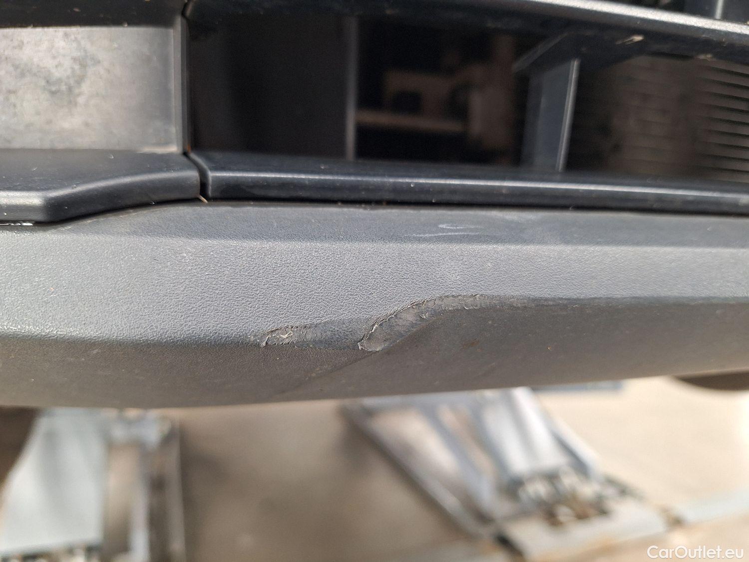  Audi  Q3 Audi,  '18, Audi  35 TDI S Tronic Bus. Ed. Attraction 5d #27