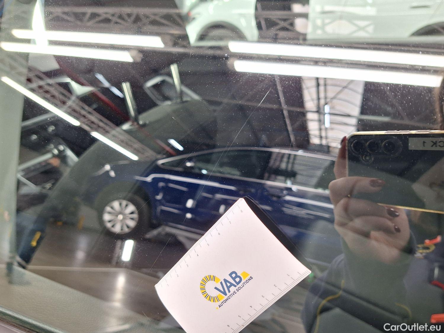  Audi  Q3 Audi,  '18, Audi  35 TDI S Tronic Bus. Ed. Attraction 5d #39