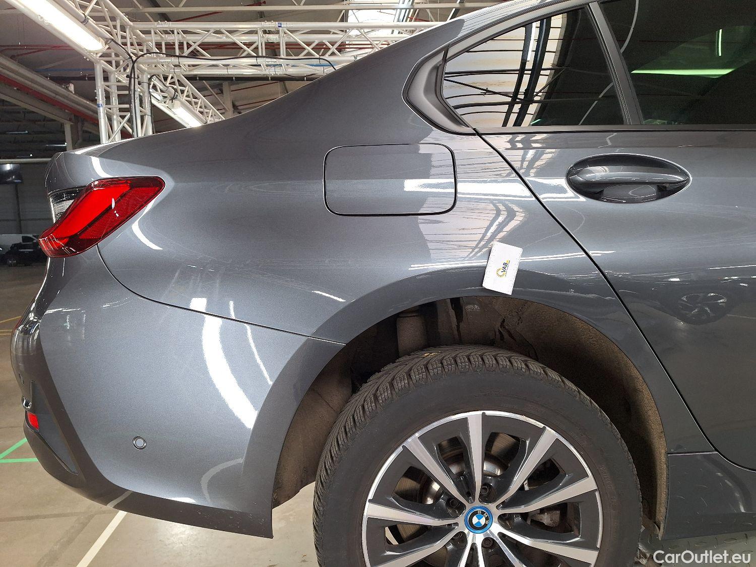  Bmw  Serie 3 BMW, 3-serie '18 PHEV, BMW 3 Reeks Berline 320e (150 kW) 4d #14