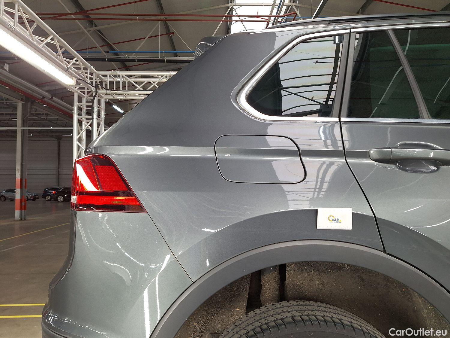  Volkswagen  Tiguan VW,  '16, Volkswagen  2.0 TDI SCR 110kW Comfortline 5d #19