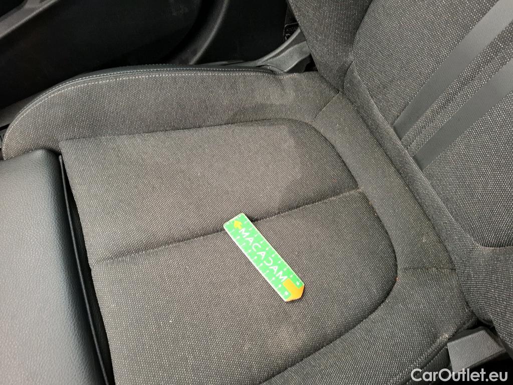  Bmw  Serie 1 Série 1 Berline 118 i Edition Sport 1.5 135CV BVA7 E6d #49