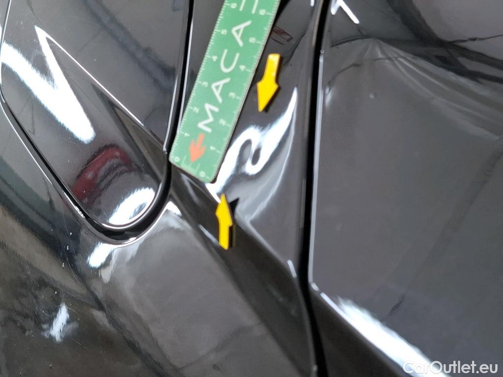  Bmw  Serie 1 Série 1 Berline 118 i Edition Sport 1.5 135CV BVA7 E6d #48