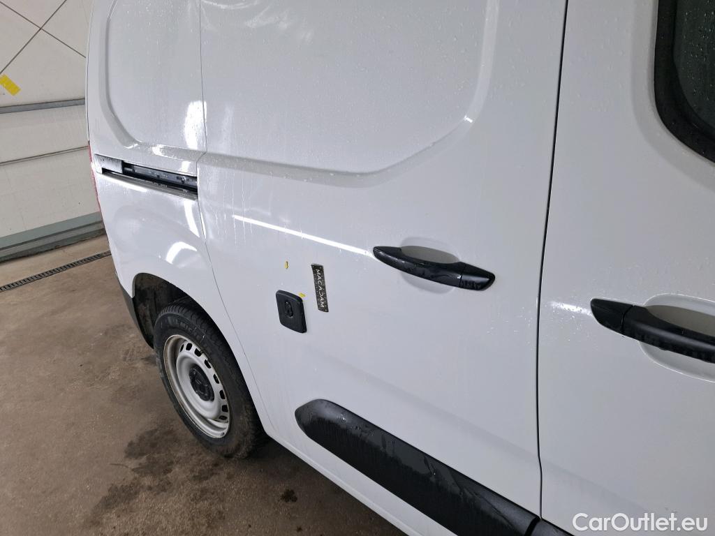  Citroen  Berlingo  Fourgon Driver M 650 1.5 BlueHDi 100CV BVM6 E6d #16