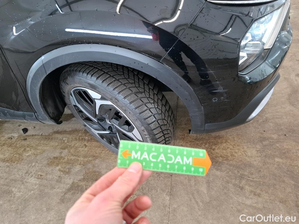  Citroen  C4 CITROEN  X / 2022 / 4P / Berline PureTech 130 S&S EAT8 Shine #9