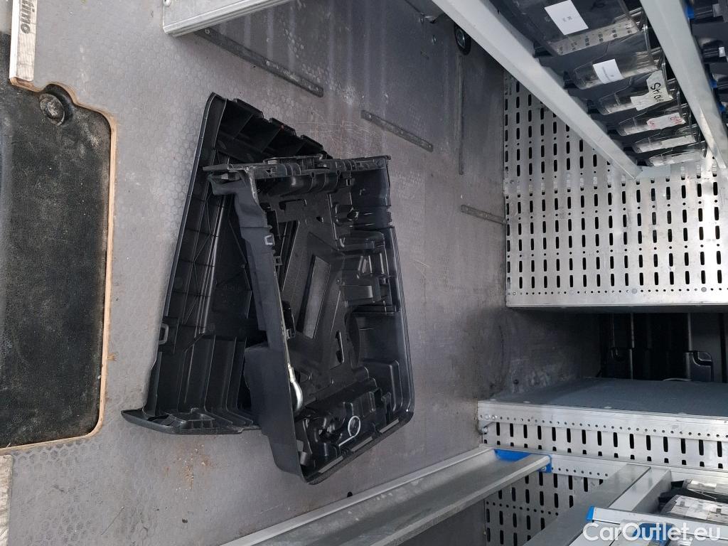  Peugeot  Expert  Fourgon Asphalt L2 2.0 HDi 120CV BVM6 E6dT #29